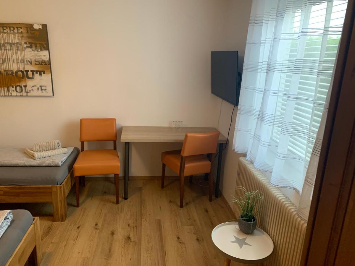 Roccos Raum Hotel Kapfenberg Ngoại thất bức ảnh
