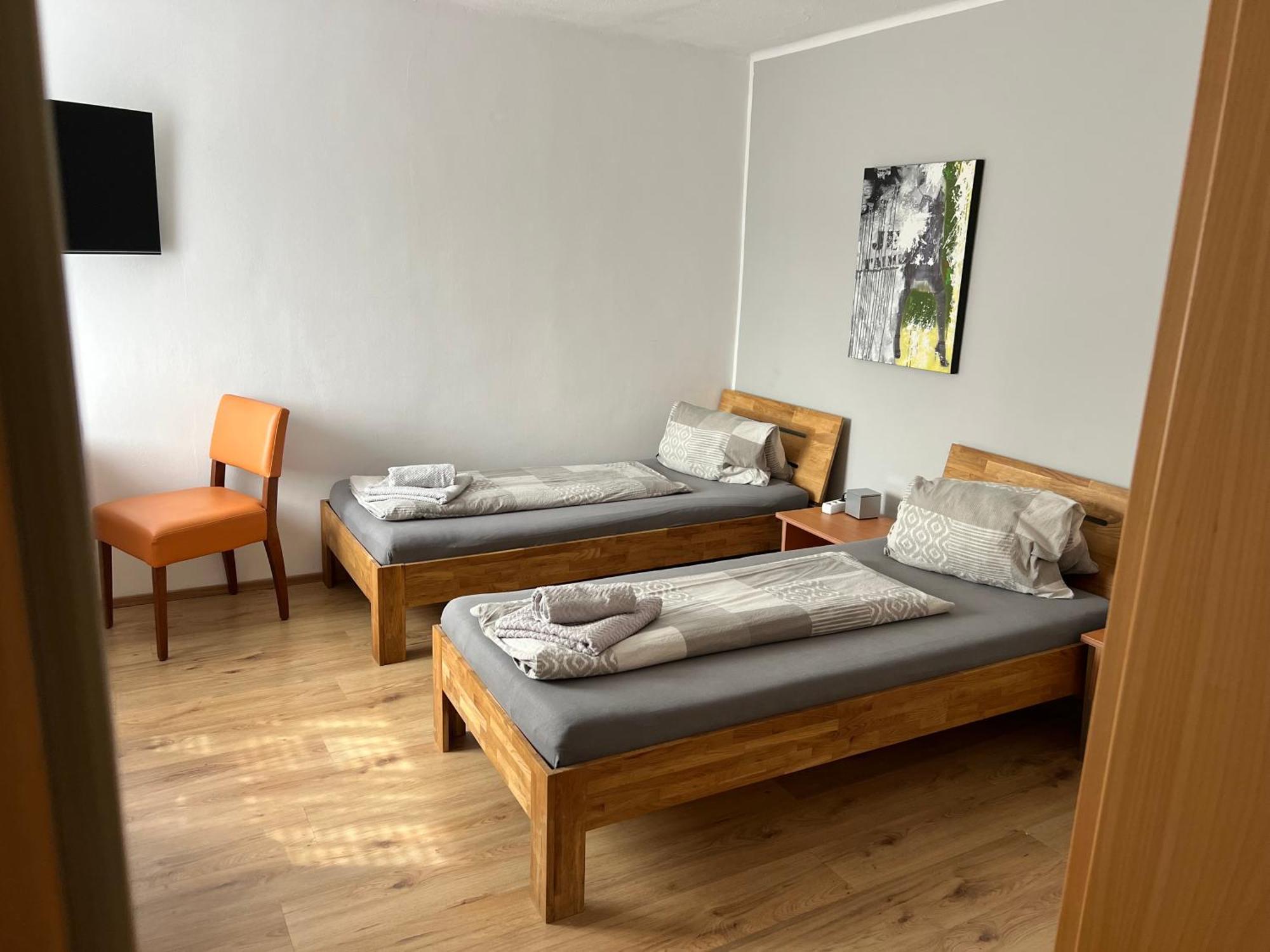 Roccos Raum Hotel Kapfenberg Ngoại thất bức ảnh