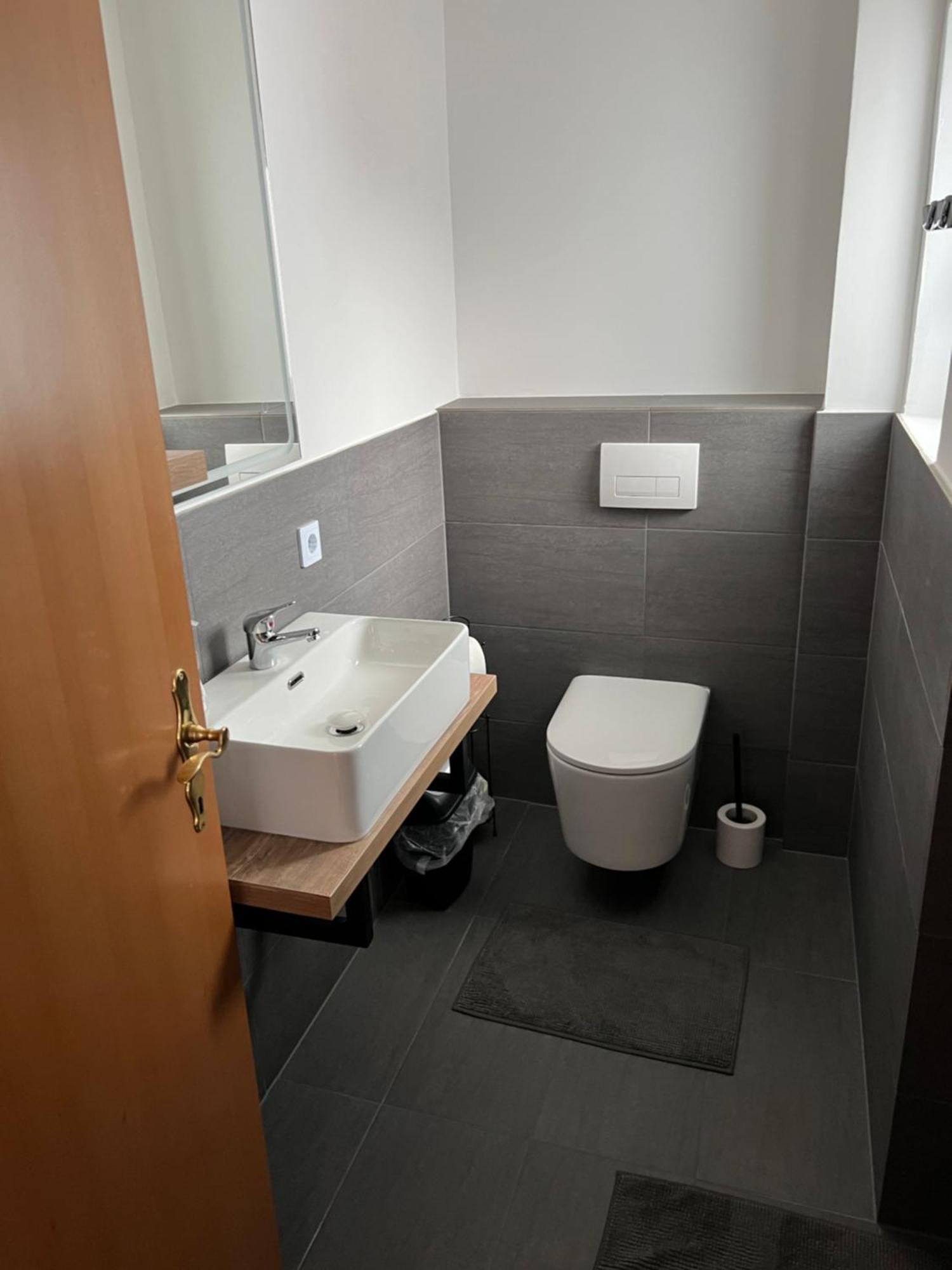 Roccos Raum Hotel Kapfenberg Ngoại thất bức ảnh