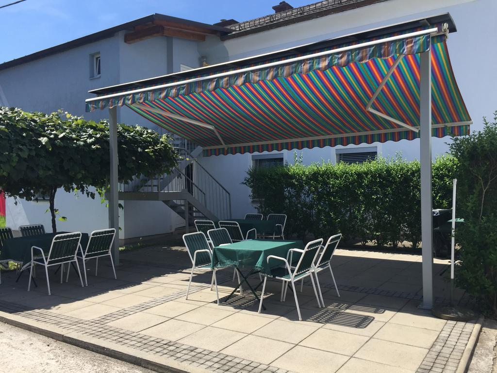 Roccos Raum Hotel Kapfenberg Ngoại thất bức ảnh